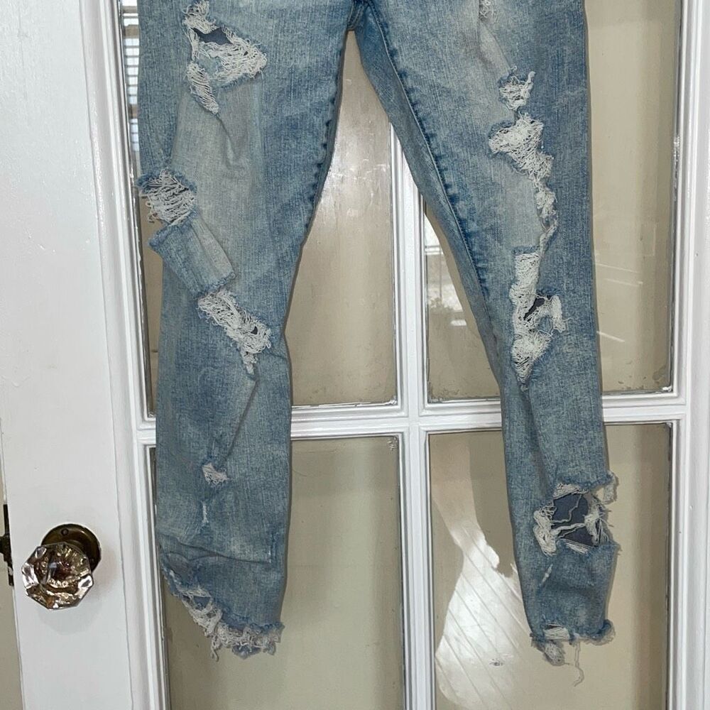 America Eagle next level stretch distressed hi rise jegging crop size 4 short - Picture 2 of 14